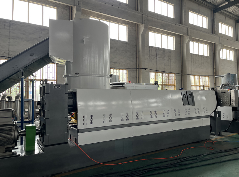 1000kg/hr LDPE HDPE Film Recycling Granulation Pelletizing Line